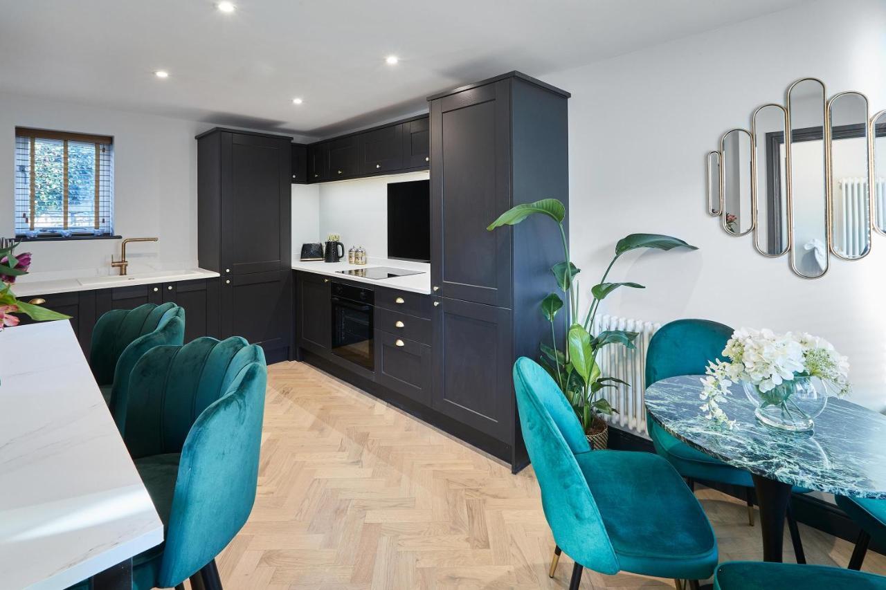 Host & Stay - Black Swan Mews Ripon Bagian luar foto